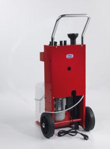 Прибор для замены масла OIL BLITZ, электрическая модель 230 В, для всасывания моторного масла с 2-х колесными тележками, набор зондов и адаптеров, пластиковая емкость 20 л